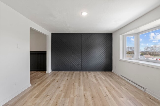 Building Photo - AVAILABLE NOW!! Fully RENOVATED 3 bedroom TOWNHOME in WEST MIFFLIN! COME CHECK IT OUT!