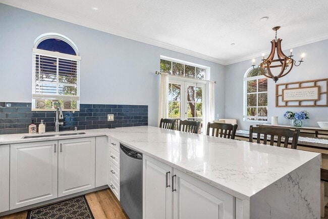 Building Photo - 3261 Estancia Wy