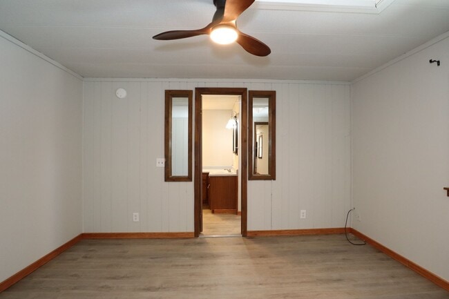 Building Photo - 3 Bedroom Arcadia Rambler!