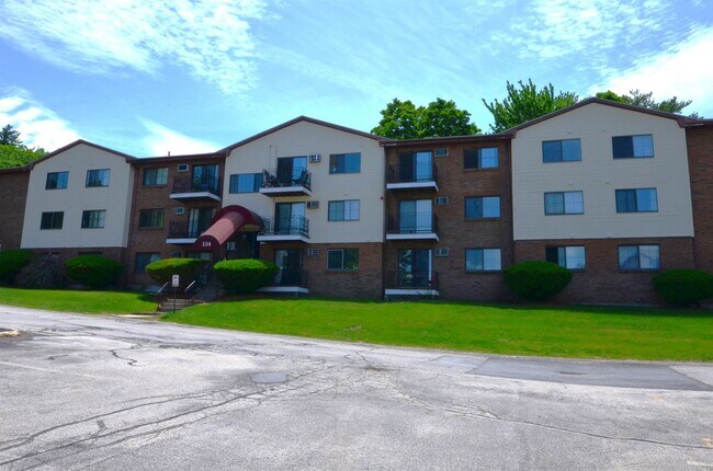 Building Photo - 134 Mammoth Rd