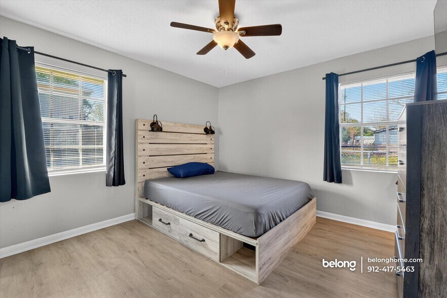 Building Photo - 2505 Hopkins St