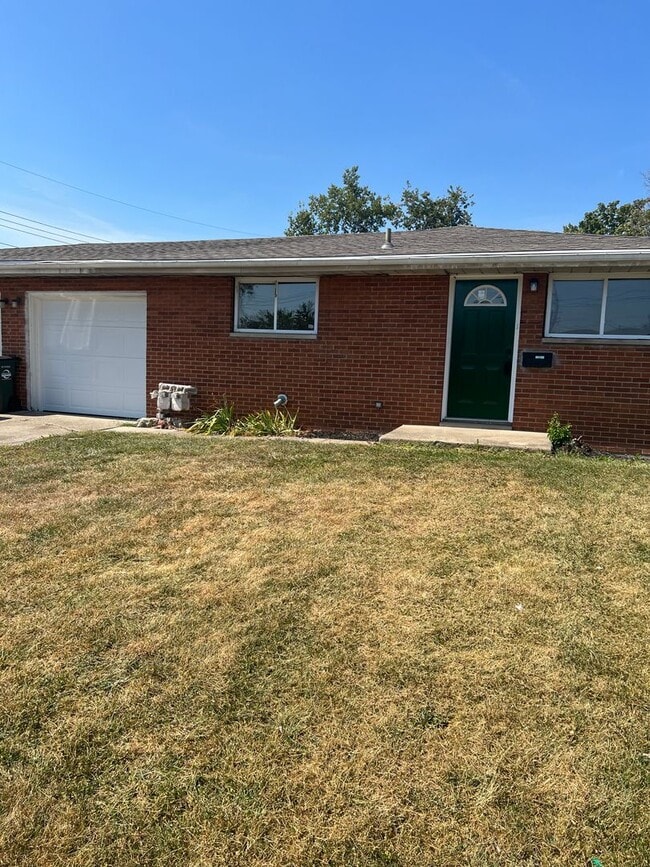 Building Photo - 920-922 Lamberton Street