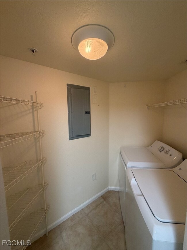 Building Photo - 4121 Residence Drive