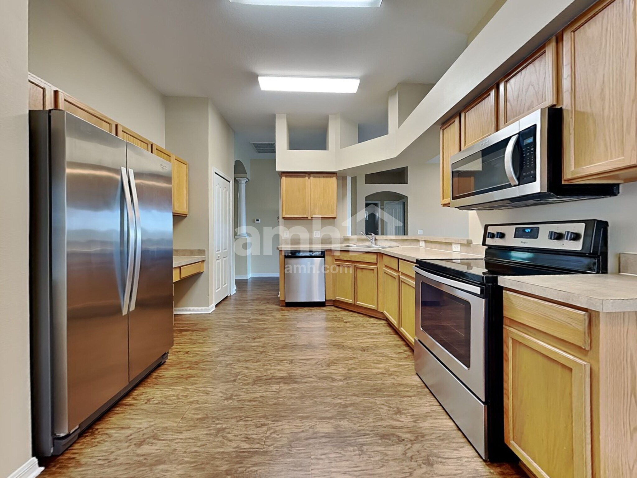 Building Photo - 4214 Hartford Lake Dr