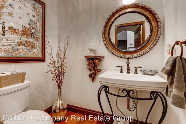 Building Photo - 6 br, 3.5 bath House - 11271 E Parker Road