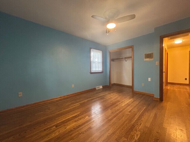Building Photo - 4bd/2.5ba Home in Hampton