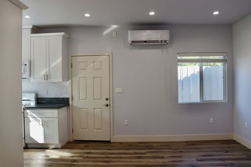 Building Photo - 16939 Marlin Pl
