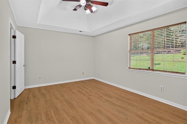 Building Photo - 115 Hubbard Dr