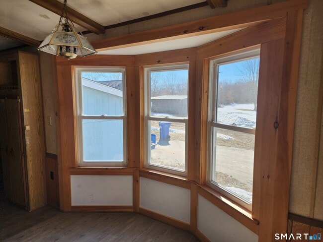 Building Photo - 216 Angel Rd