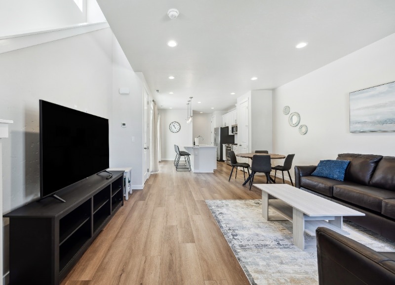 Building Photo - 12467 W Endsley Ln