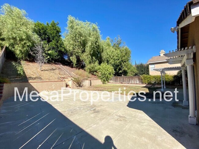 Building Photo - 14042 Sweet Grass Ln