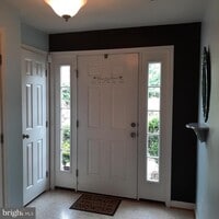 Building Photo - 1247 Mare St