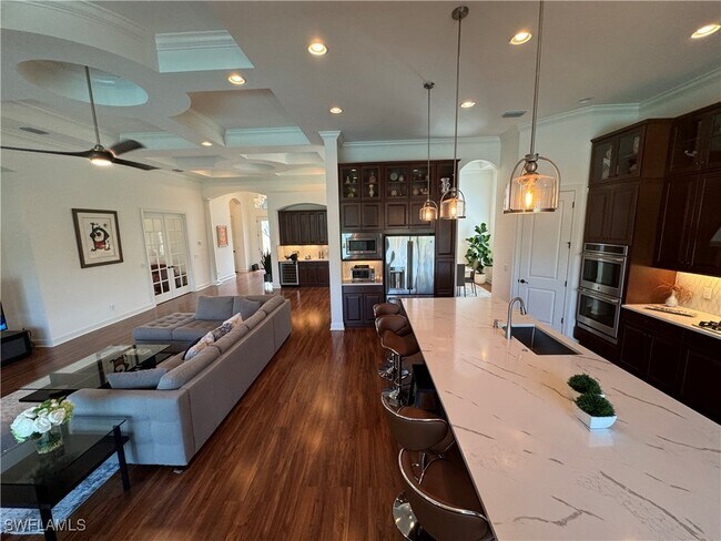 Building Photo - 9262 Rialto Ln