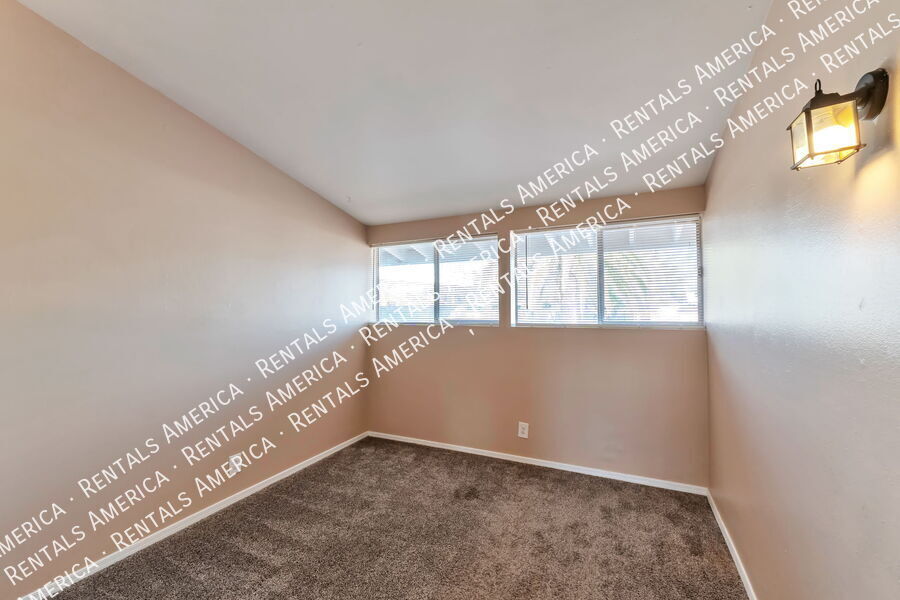 Building Photo - 1311 W Wheatridge Dr