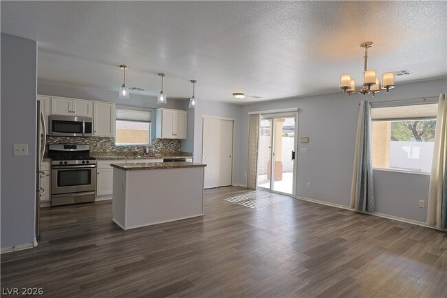 Building Photo - 6113 Crystal Talon St