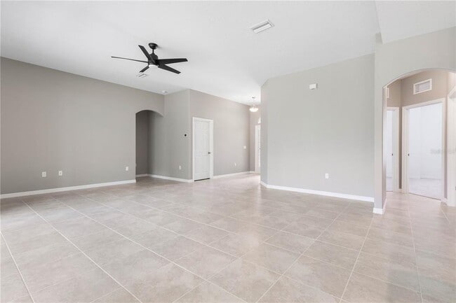 Building Photo - 9 Kalorama Ct