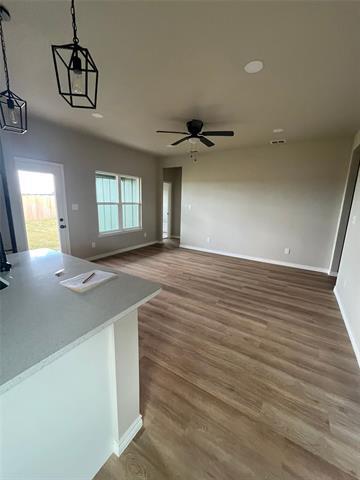 Building Photo - 172 Showdown Rd