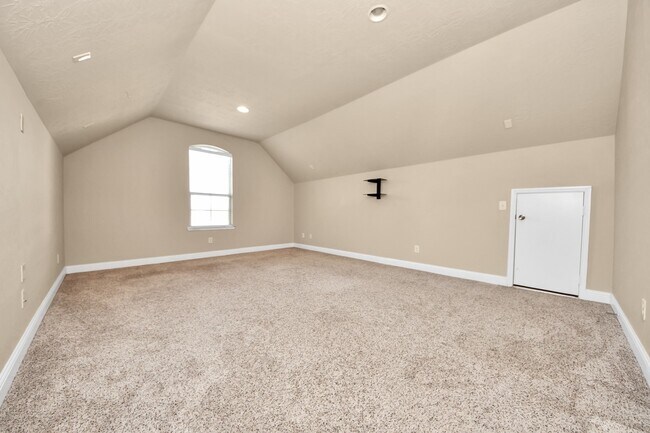 Building Photo - 20707 Reston Run Ln