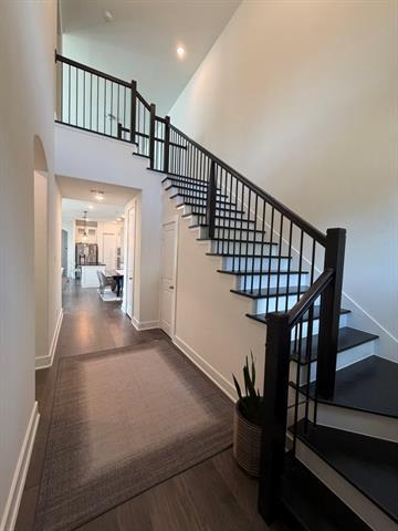 Building Photo - 7328 Endeavor Ln