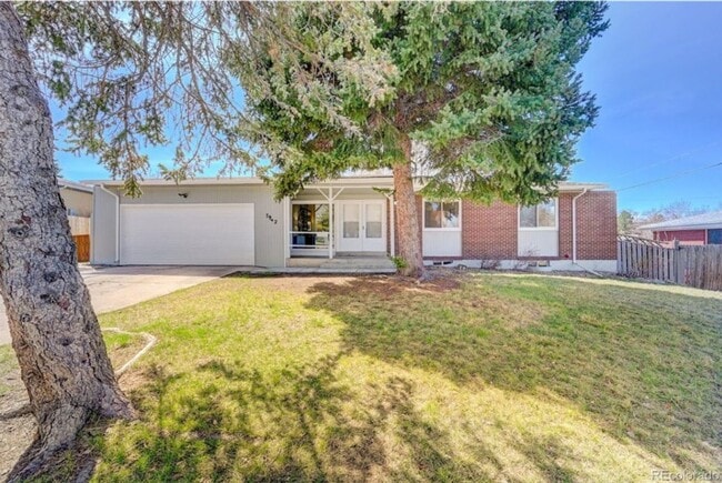 Building Photo - Long Realty & Property Management - Wonderful Ranch with Great Views