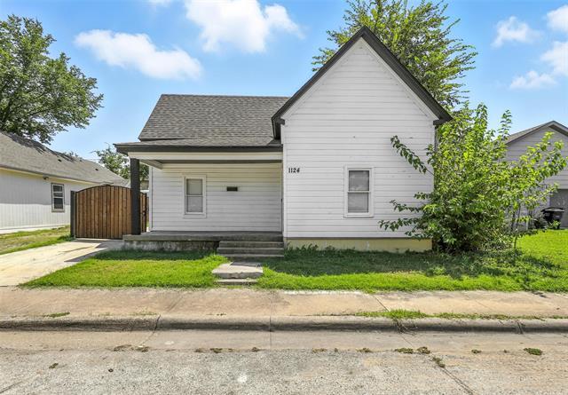 Primary Photo - 1124 E Hattie St