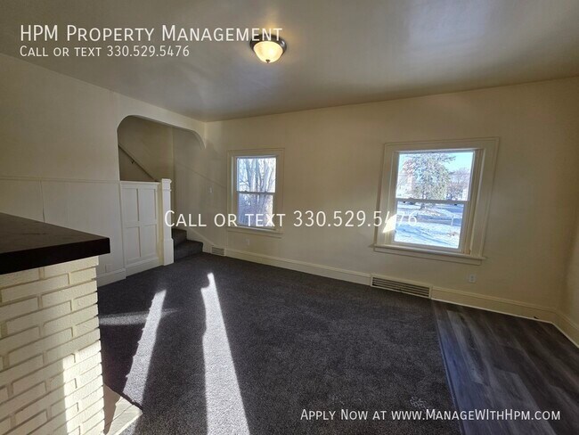 Building Photo - 823 Florida Ave