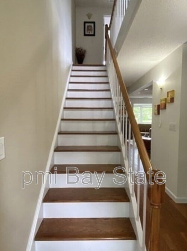 Building Photo - 10 Merganser Way