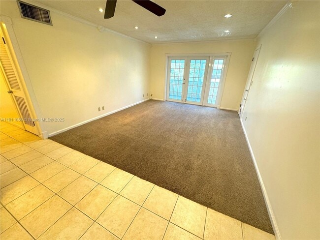 Building Photo - 6245 Bay Club Dr