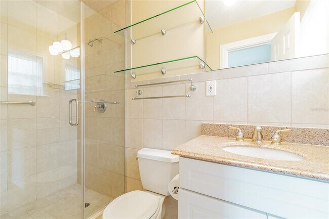 Building Photo - 4511 S Cameron Ave