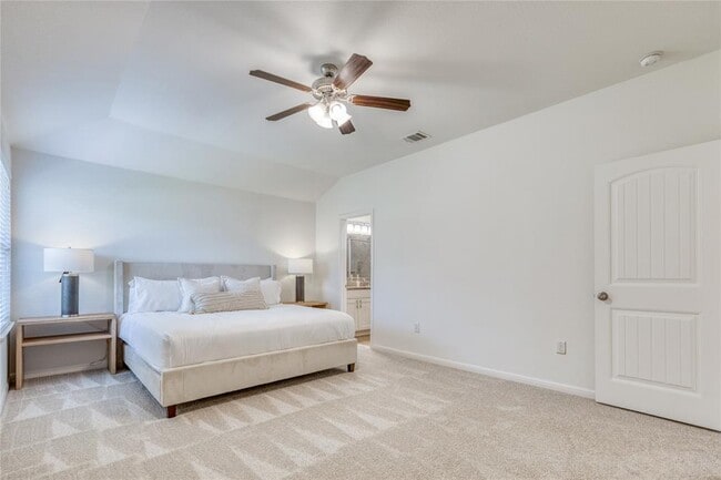 Building Photo - 5817 Loblolly Ln