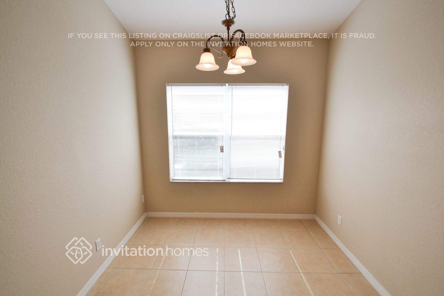 Building Photo - 204 Tower View Dr E