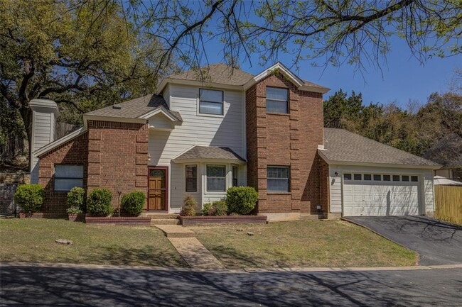 Building Photo - 10002 Talleyran Dr