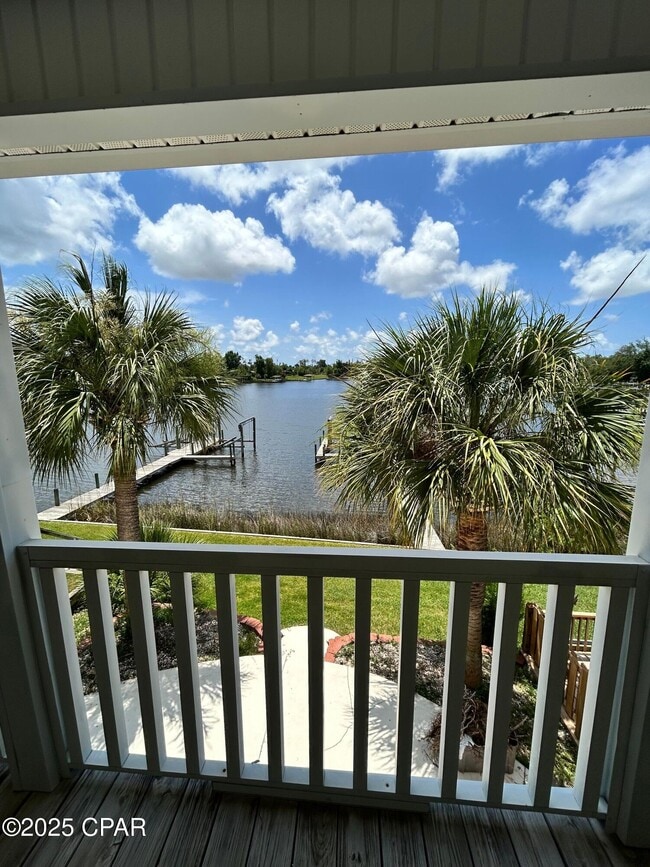 Building Photo - 2908 Country Club Dr