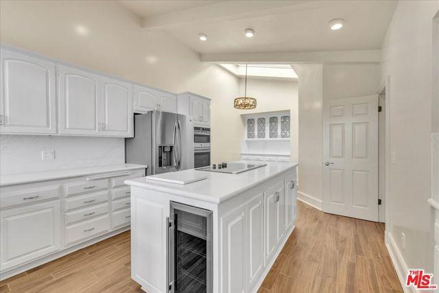 Building Photo - 2202 The Terrace