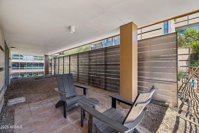 Building Photo - 7157 E Rancho Vista Dr