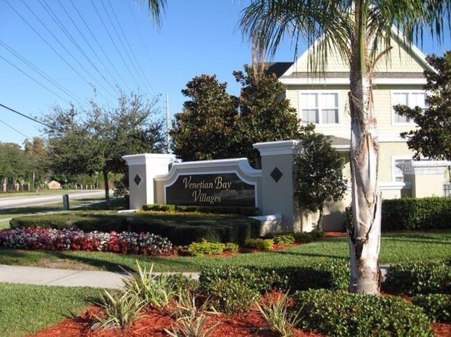 Building Photo - 4004 Venetian Bay Dr