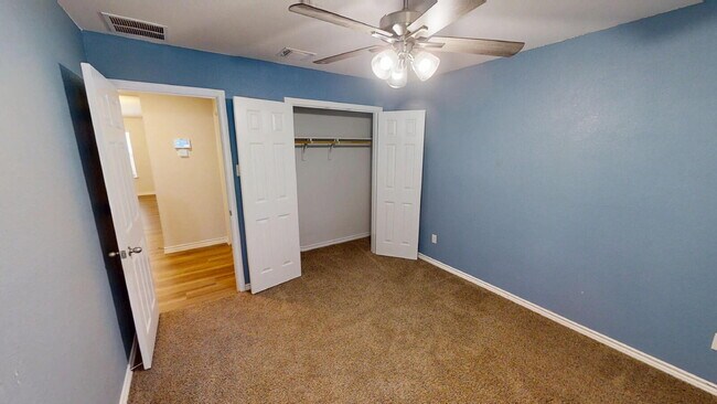 Building Photo - "Charming 4-Bed Oasis with Granite Touches in Nolanville – 1737 Sq Ft of Comfort!"