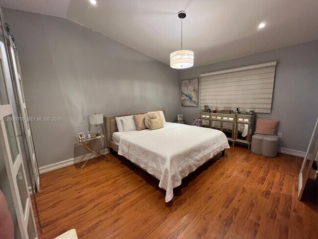 Building Photo - 7451 SW 163rd Ct