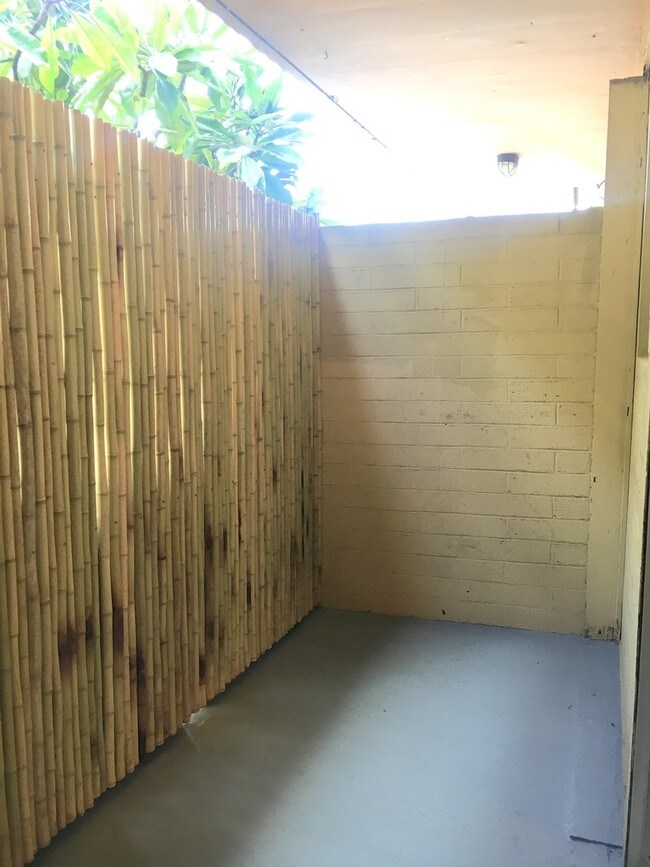 Building Photo - 264 Kaiulani Ave-Unit 14