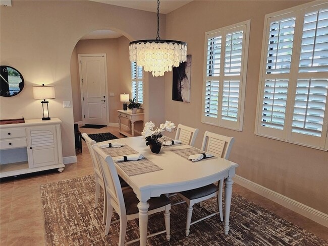 Building Photo - 10468 Crooked Crk Dr