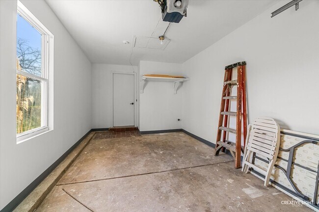 Building Photo - 2611 Wingate Ct