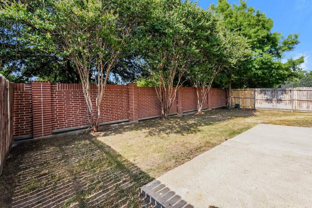 Building Photo - 4549 Lacebark Ln