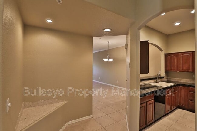 Building Photo - 4533 N 22nd St