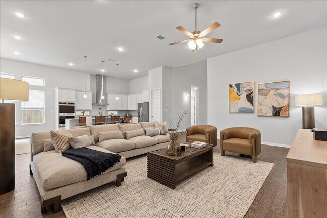 Building Photo - 271 Eclipse Dr