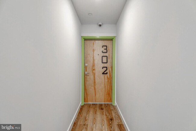 Building Photo - 751 N 43rd St