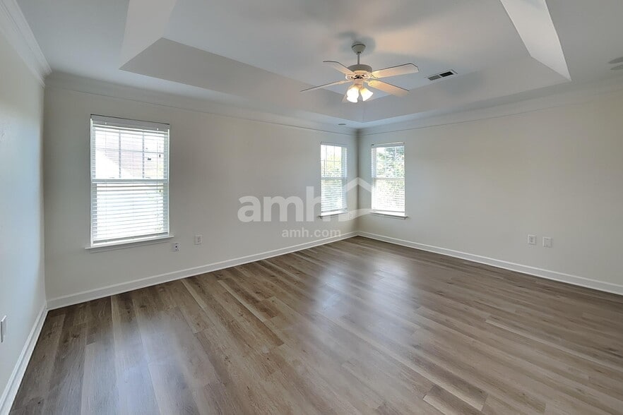 Building Photo - 3007 Semmes Ln