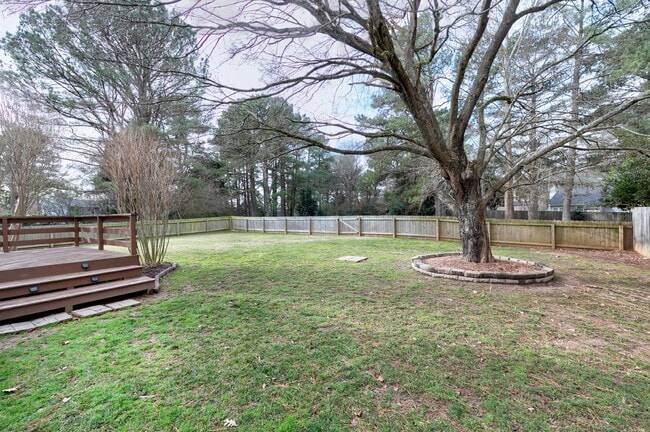 Building Photo - 106 Allison Way