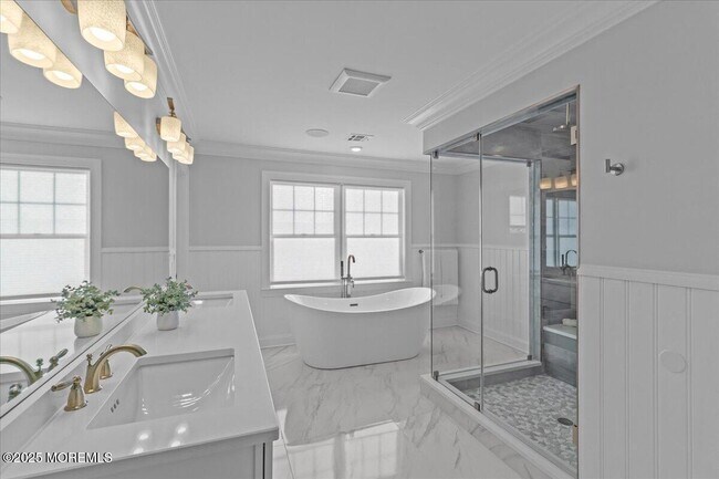 Building Photo - 382 Western Ave