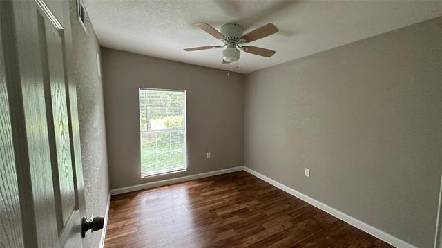 Building Photo - 202 S Dunbar Ln