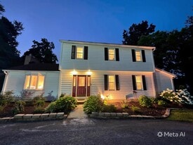 Building Photo - 317 W Seminary Ave